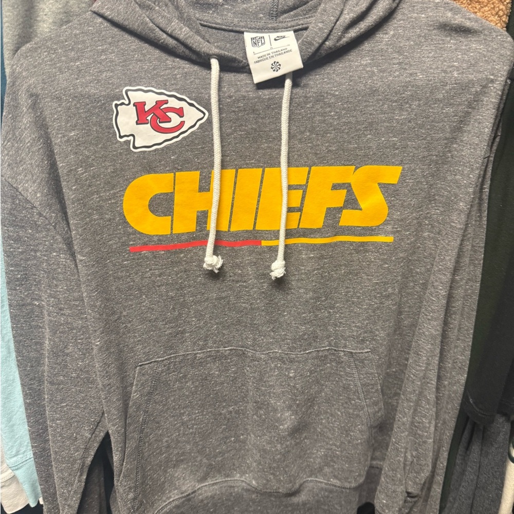 Nike Gray NFL Hoodie crop top large in women’s like new